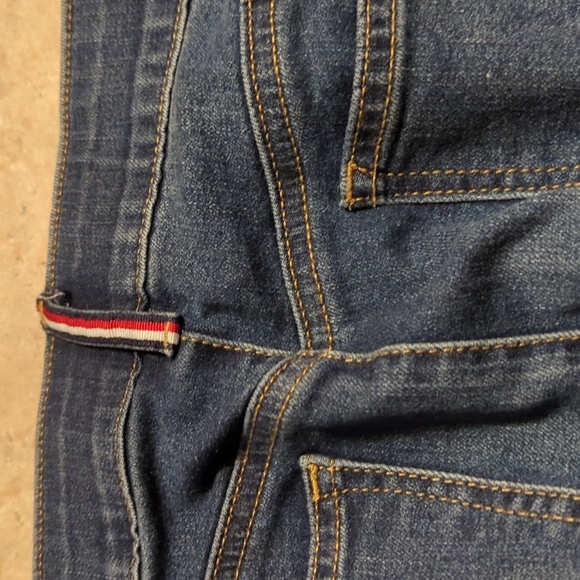Tommy Hilfiger Women's Denim Jeans Size 16 Comfy All Seasons - Picture 8 of 14